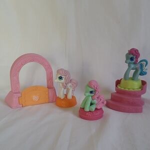 2007 McDonald's Ponyville Happy Meal Ponies